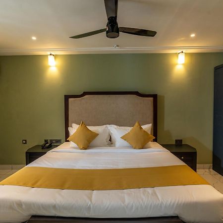 Court 11 By Dimora Otel Kochi Dış mekan fotoğraf