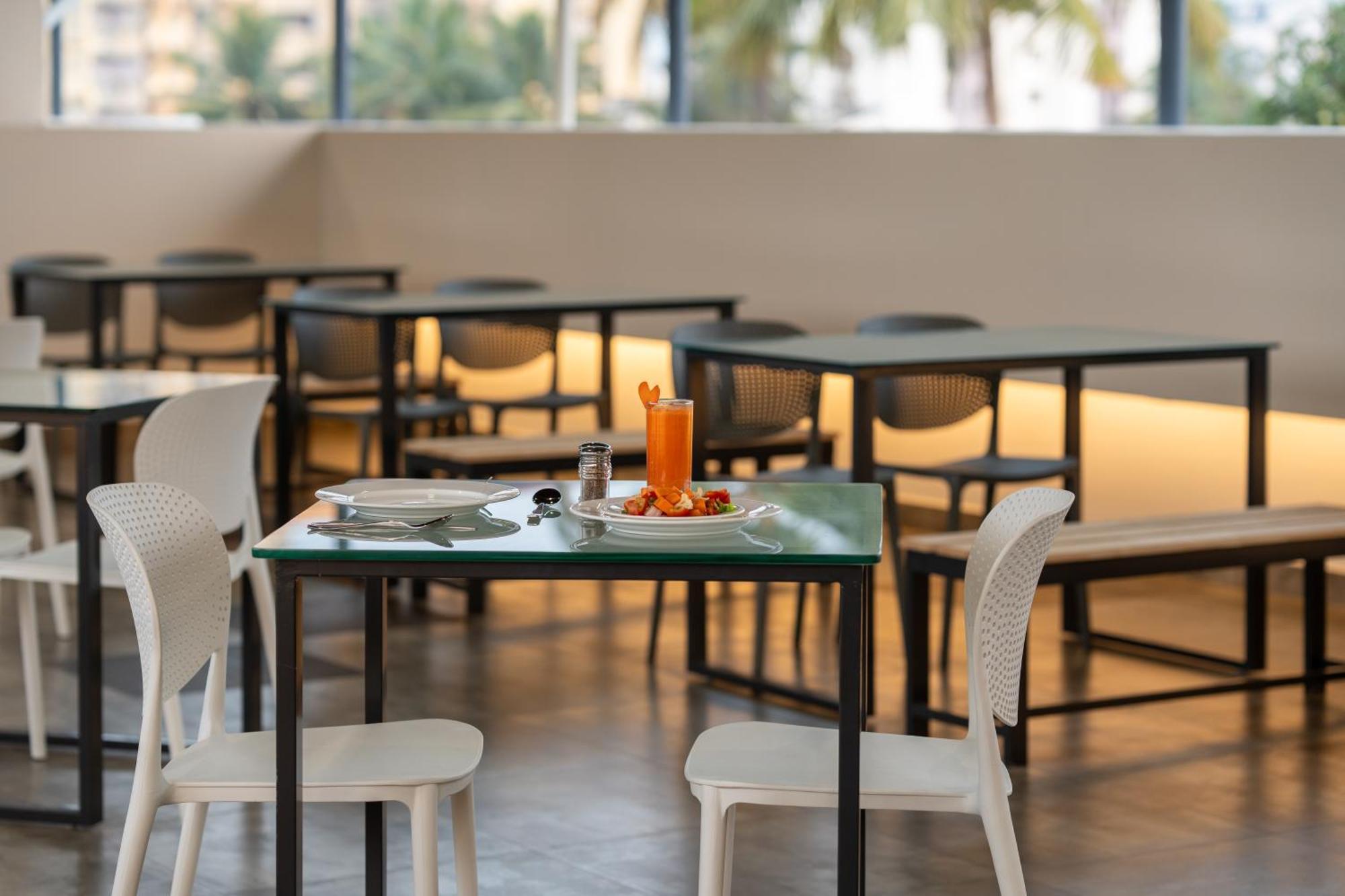 Court 11 By Dimora Otel Kochi Dış mekan fotoğraf